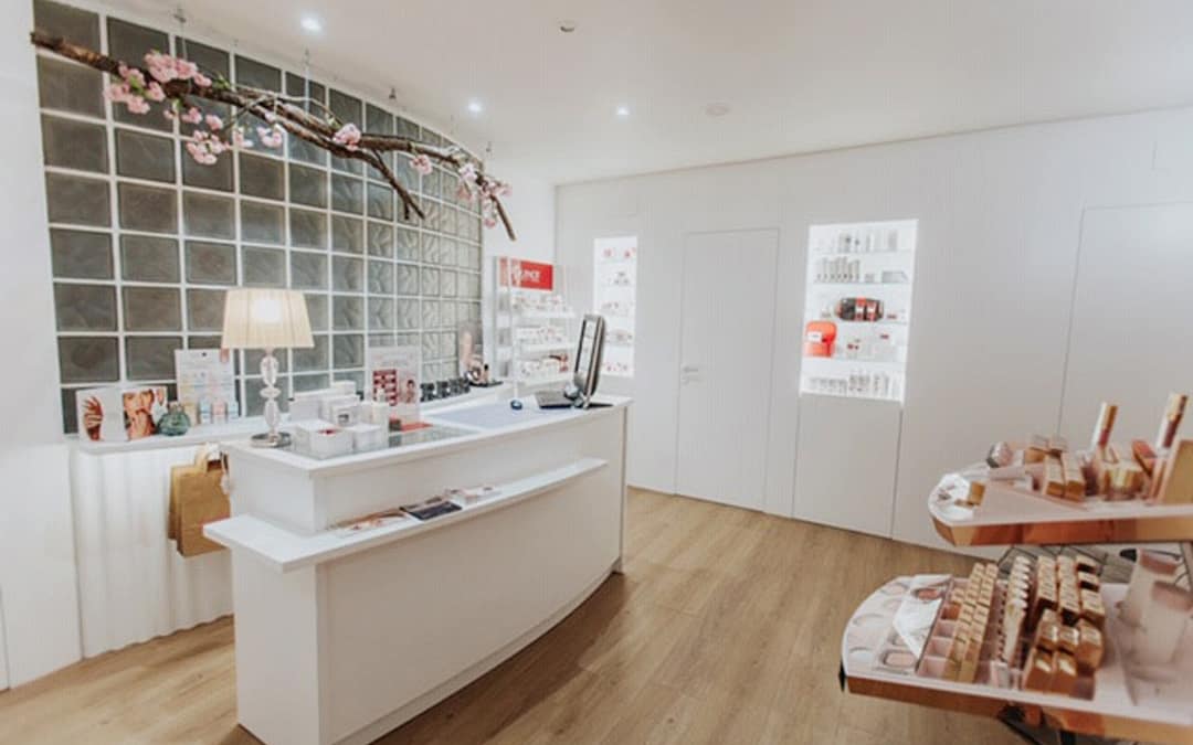 Reforma interior Centro de Estética Paqui Ferrer