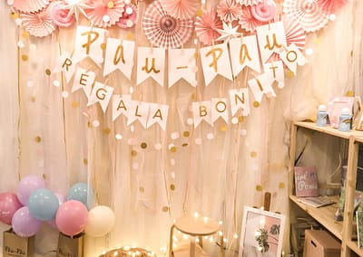 Pau Pau regala bonito, Fraga